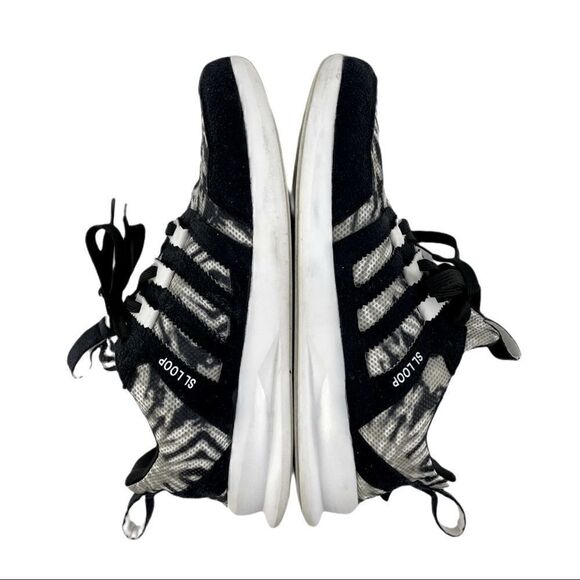 Adidas SL Loop  - Picture 4 of 9